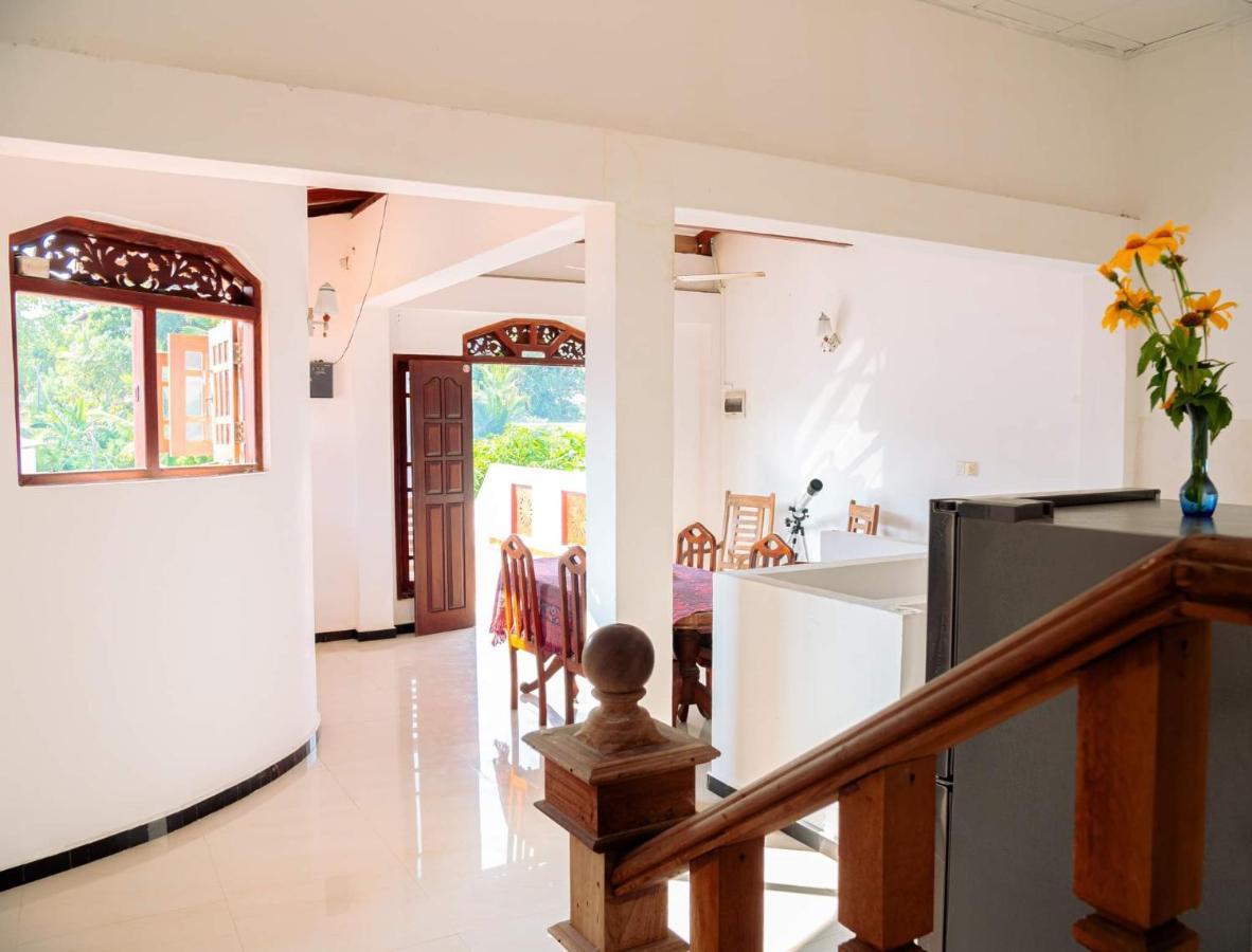 Surfing Guest House Matara Exterior foto