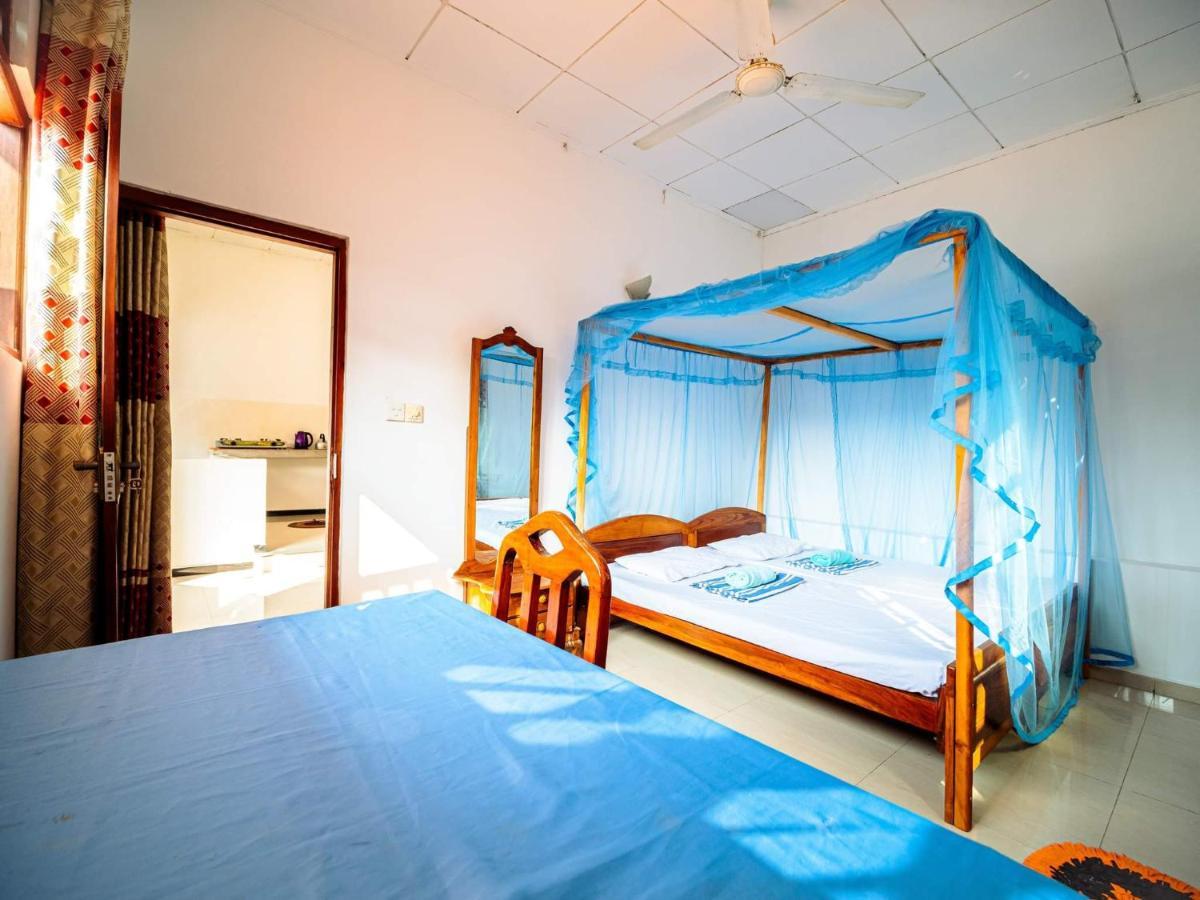Surfing Guest House Matara Exterior foto